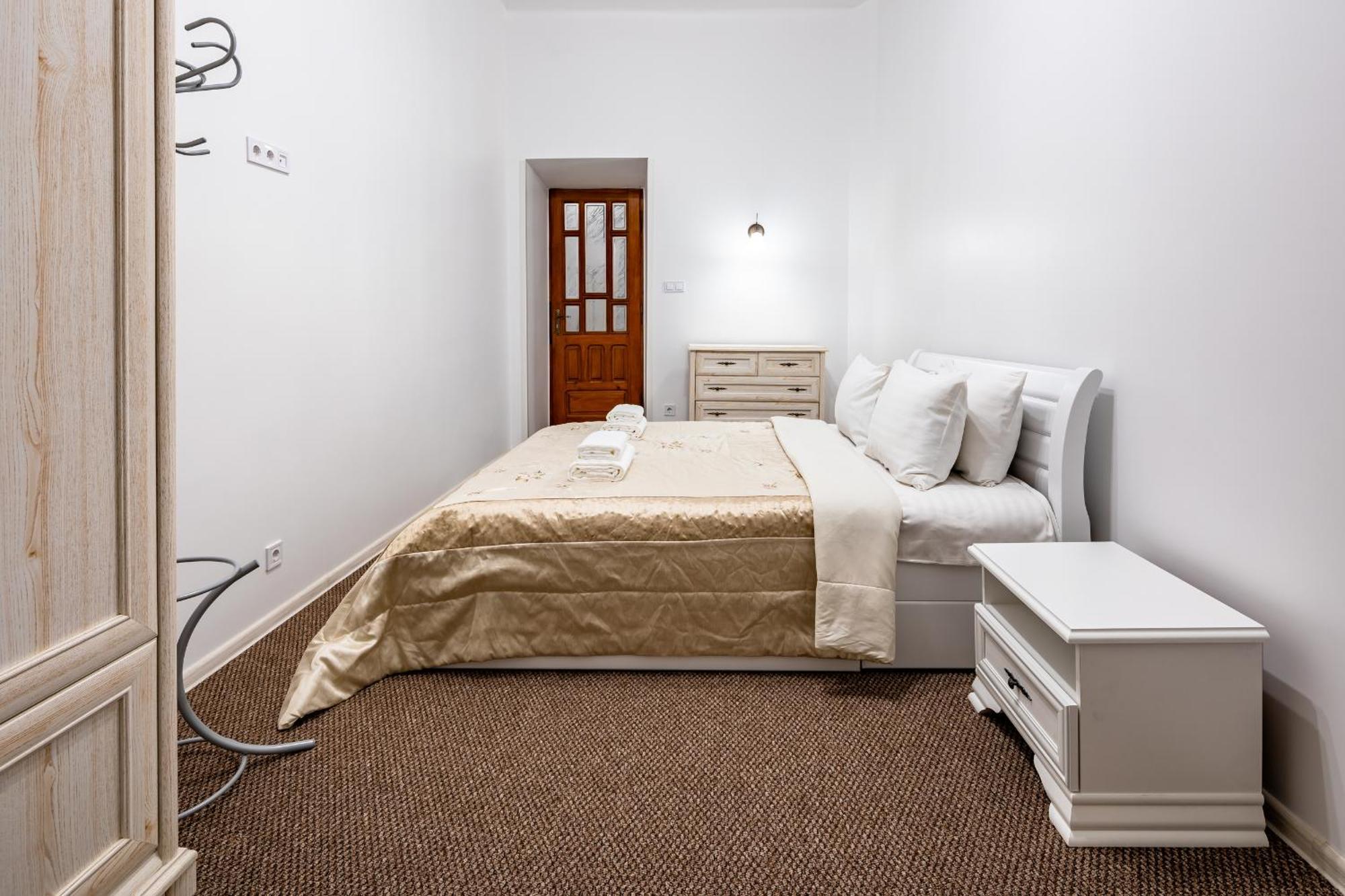 Designer Apartment! The Center! Валова 29 Lviv Extérieur photo